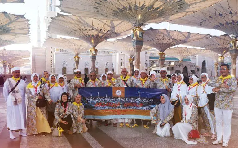 Arsakha-Travel-Surabaya-1-768x477 (1)